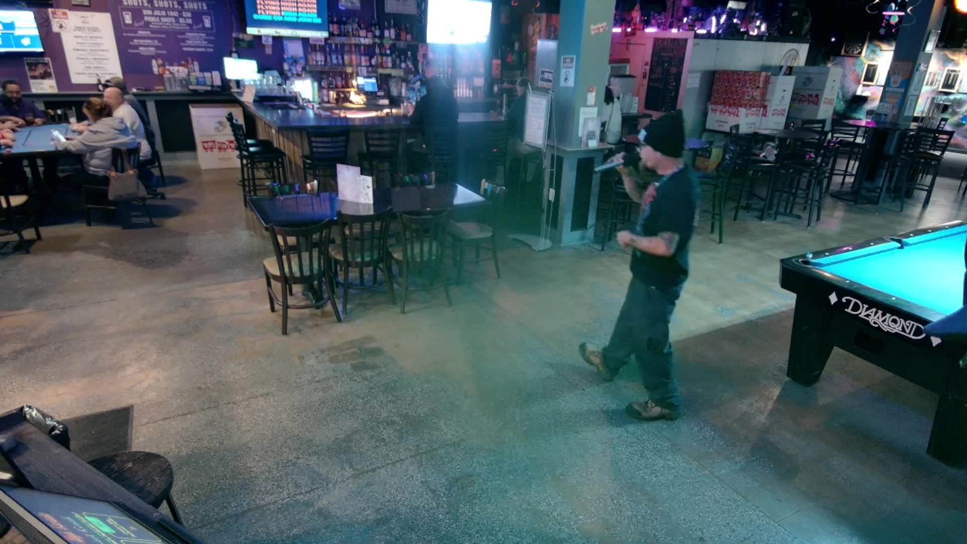 Live Wednesday through Saturday 9-1 with the Metro Best Karaoke  with Mile High Karaoke  on 03-Dec-25-21:06:08